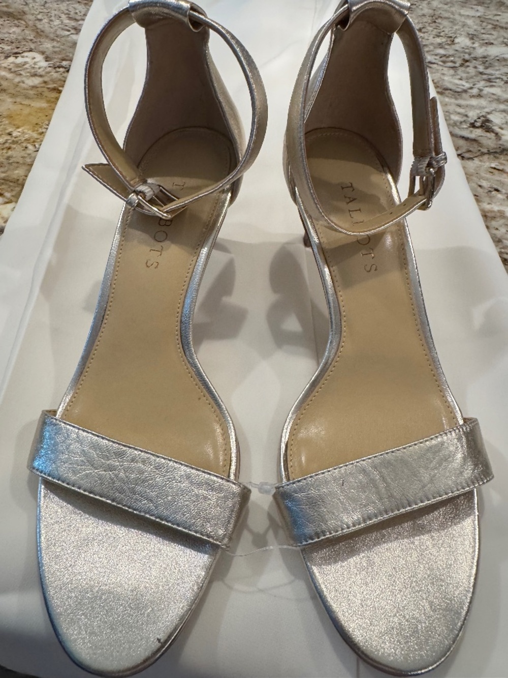 PLATINUM Talbots "Trulli PLATINO" Leather Sandal heels-size 7M LIKE NEW PLATINUM